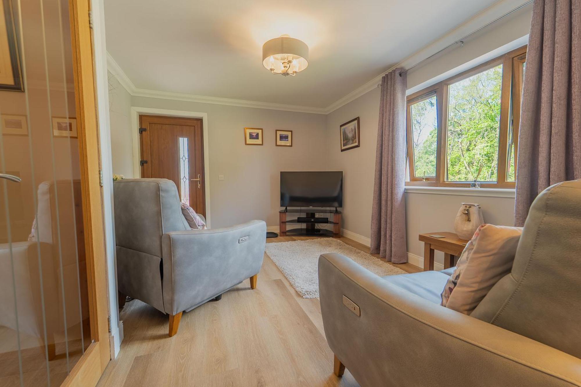 Self Cateringone Bedroom Apartment Fort William Zewnętrze zdjęcie
